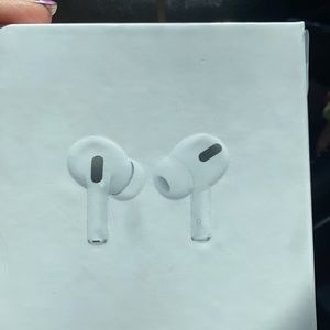 Apple AirPods